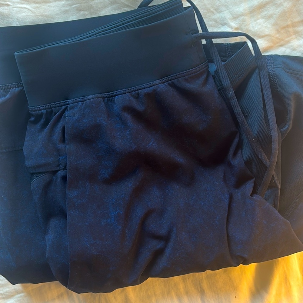 Lululemon Men’s Shorts Blue Medium Linerless
